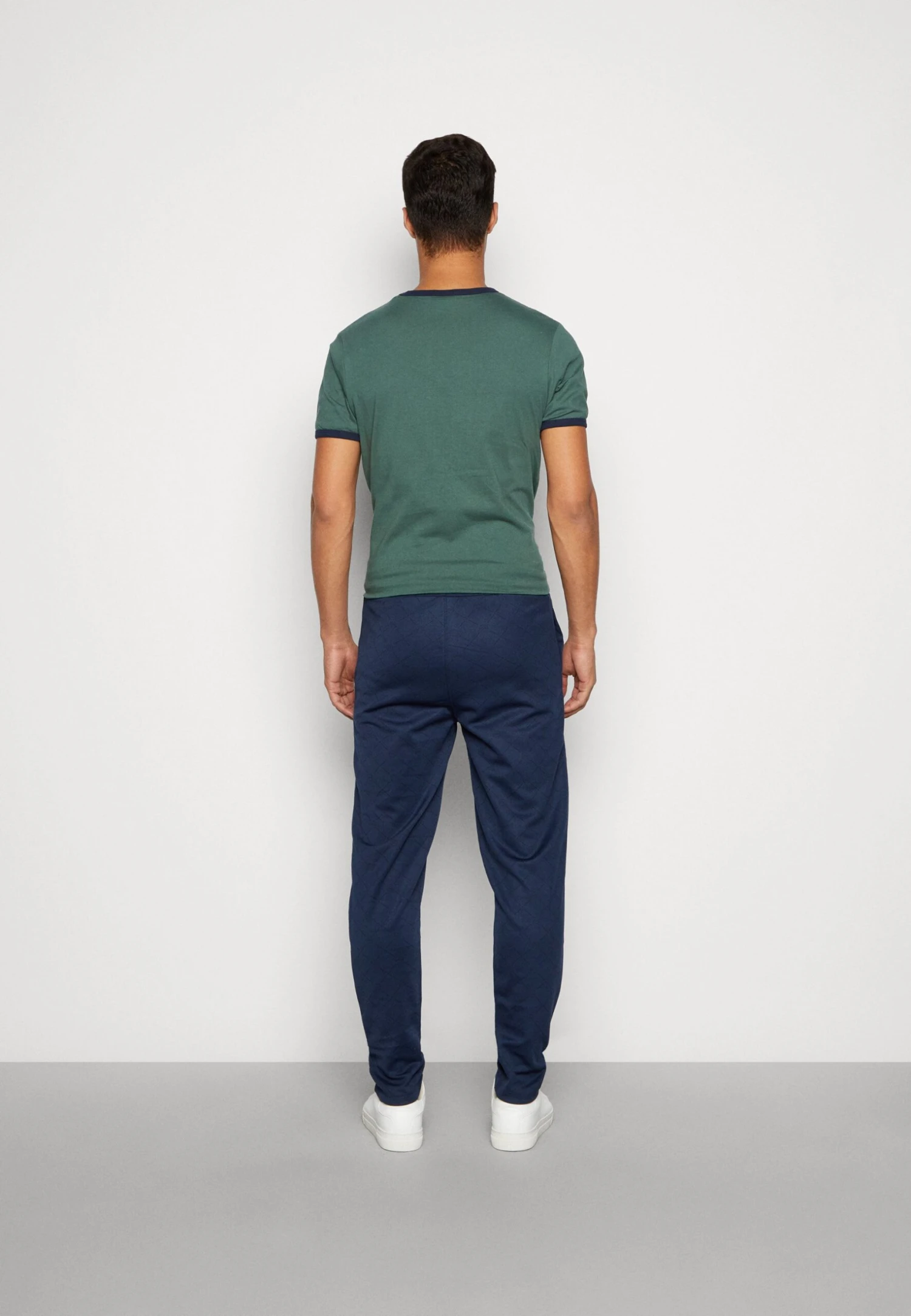 Ellesse Brava Track Pant - Tracksuit Bottoms - Navy 3 Ellesse Brava Track Pant - Tracksuit Bottoms - Navy - Image 3