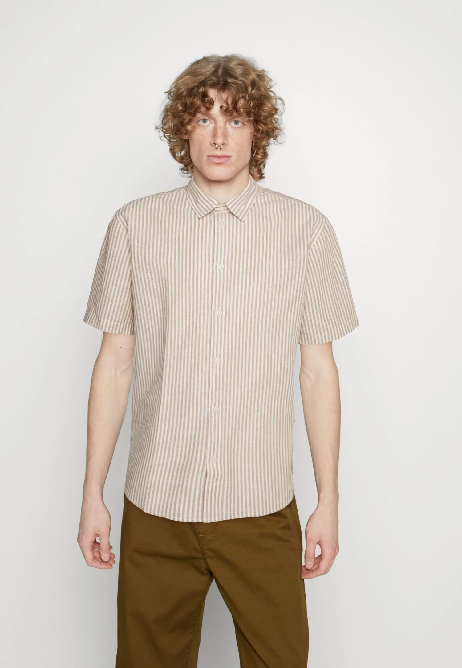 Minimum Eric - Shirt - Clove 1 Minimum Eric - Shirt - Clove