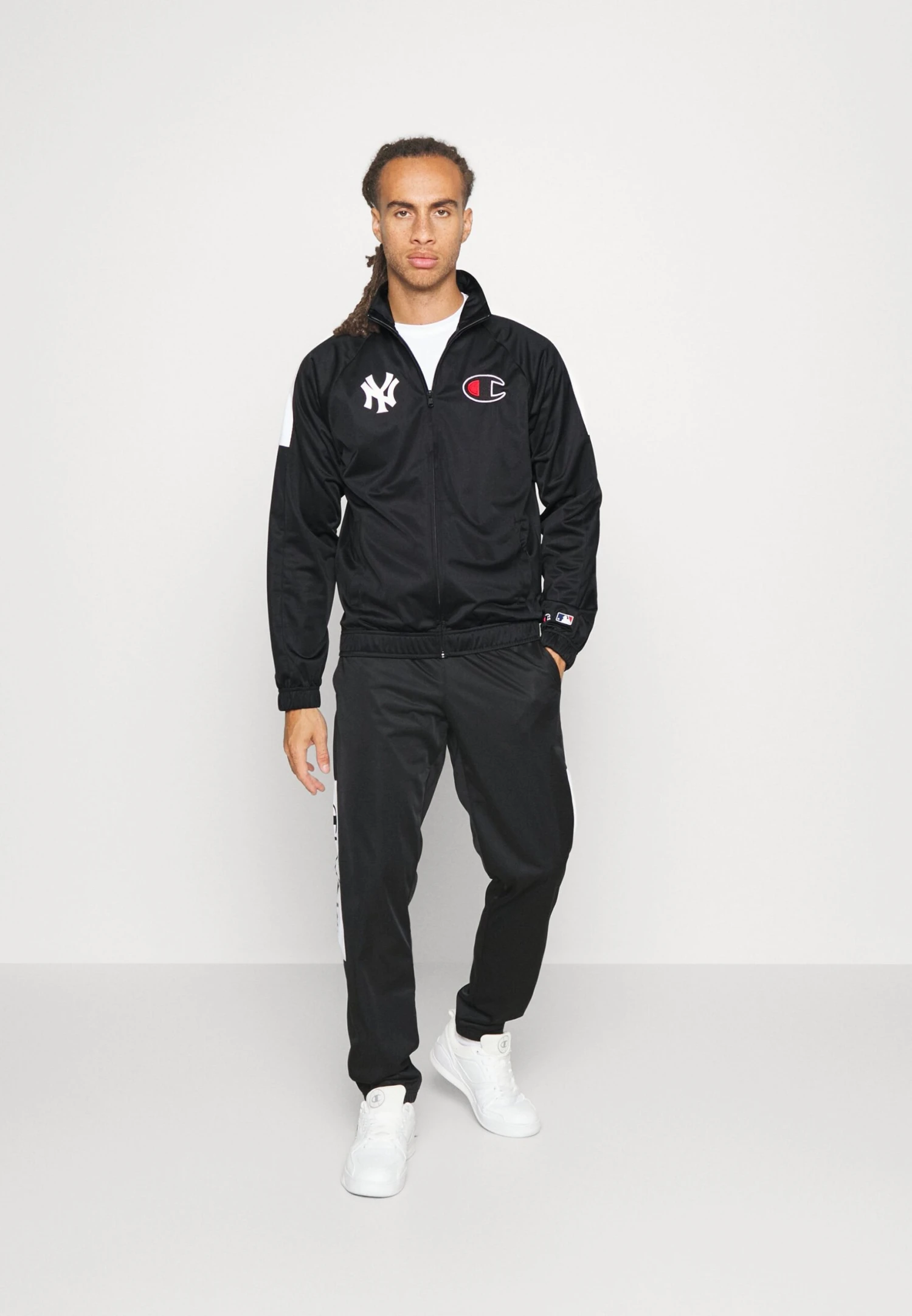 Champion New York Yankees Tracksuit - Tracksuit - Black/White 2 Champion New York Yankees Tracksuit - Tracksuit - Black/White - Image 2