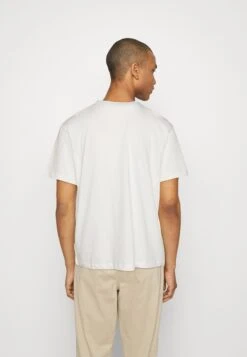 Scotch & Soda Unisex - Basic T-Shirt - Denim White 8 Scotch & Soda Unisex - Basic T-Shirt - Denim White -Clothing Sale Store d452cb3aad4541a4a9baff133ba1fa0d