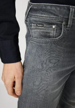 Pepe Jeans Stanley - Jeans Tapered Fit - Ue8 -Clothing Sale Store d5818cb09ebe4dfaab8a5f0411e2d7e0