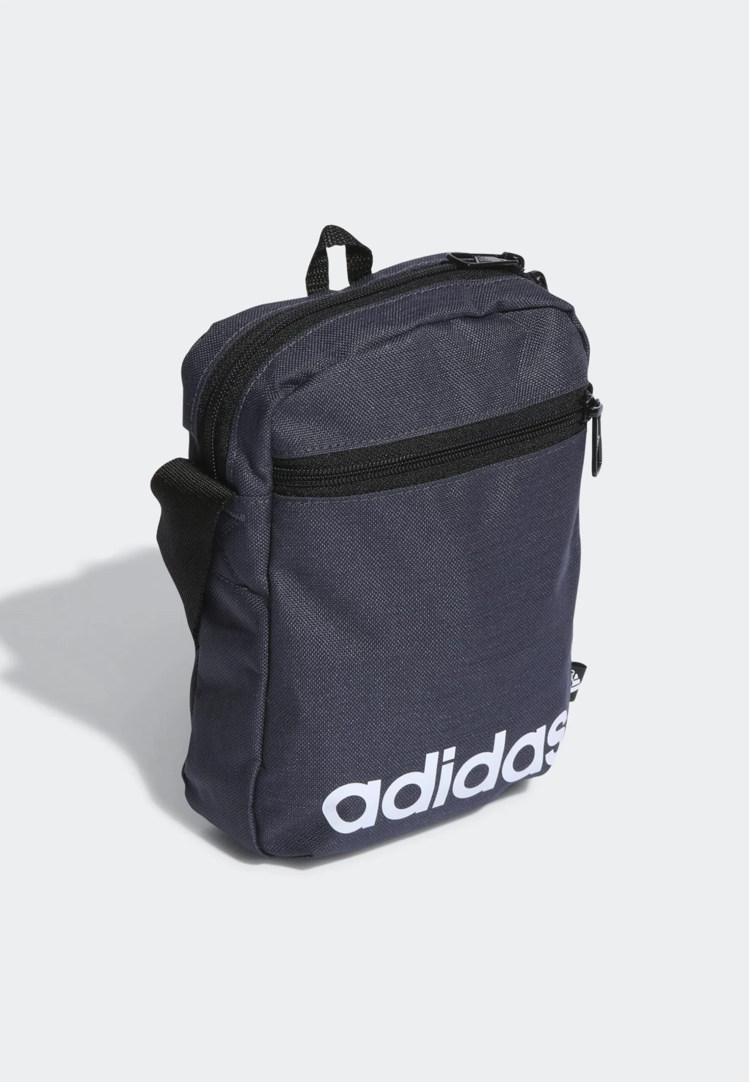 ADIDAS PERFORMANCE Essentials Organizer - Across Body Bag - Shadow Navy Black White 3 ADIDAS PERFORMANCE Essentials Organizer - Across Body Bag - Shadow Navy Black White - Image 3