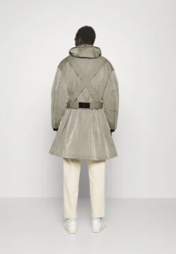 Emporio Armani Parka - Greige -Clothing Sale Store d7303efdf9f747fdaffd461d9c65ca76