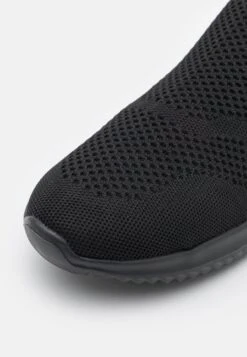 Pier One Slip-Ons - Black -Clothing Sale Store e2c682b9701f4c84a77f1a95a1f5aad5