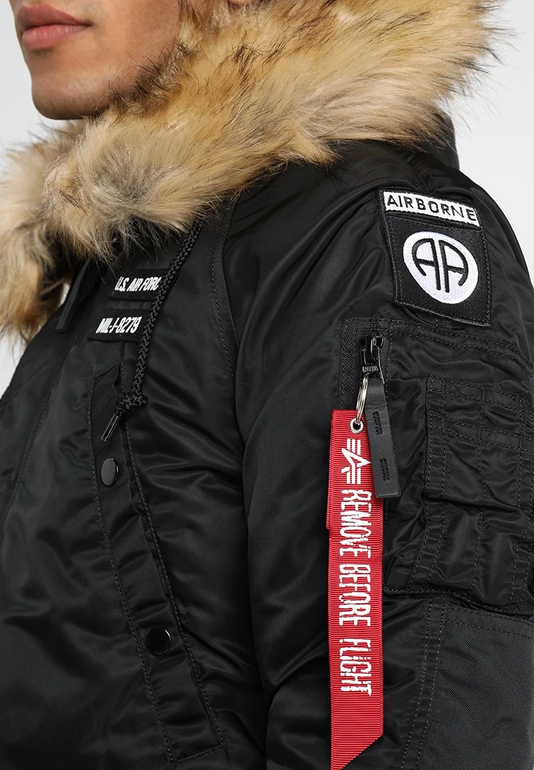 Alpha Industries Airborne - Winter Coat - Black 10 Alpha Industries Airborne - Winter Coat - Black - Image 10