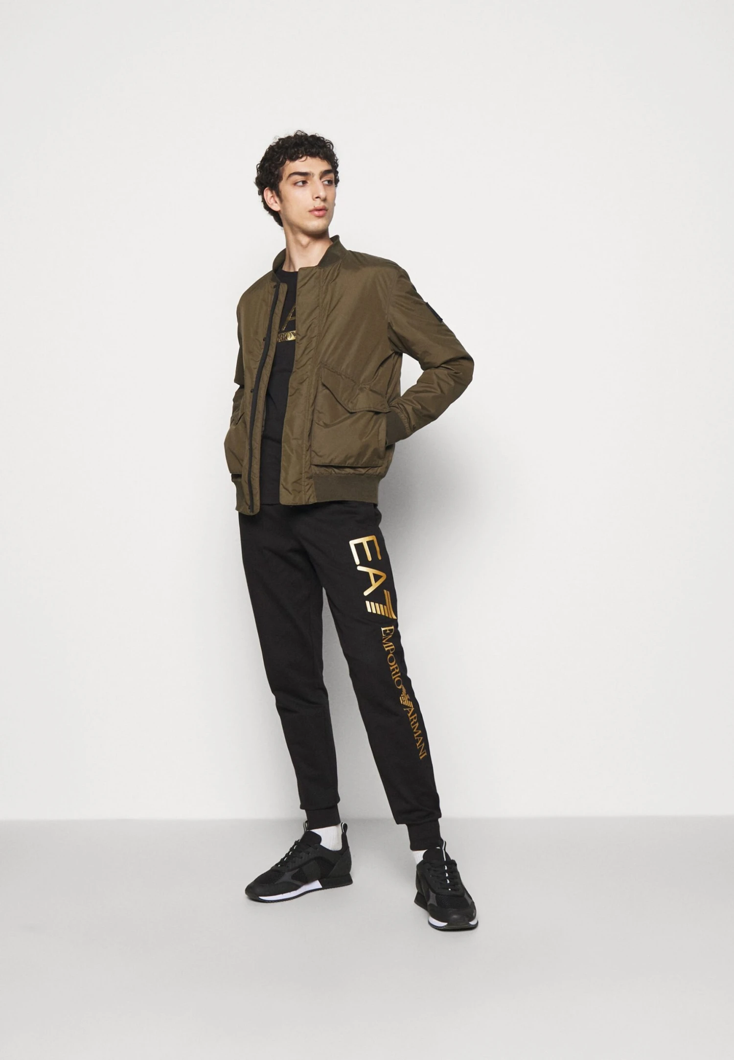 EA7 Emporio Armani Trouser - Tracksuit Bottoms - Black/Gold 2 EA7 Emporio Armani Trouser - Tracksuit Bottoms - Black/Gold - Image 2