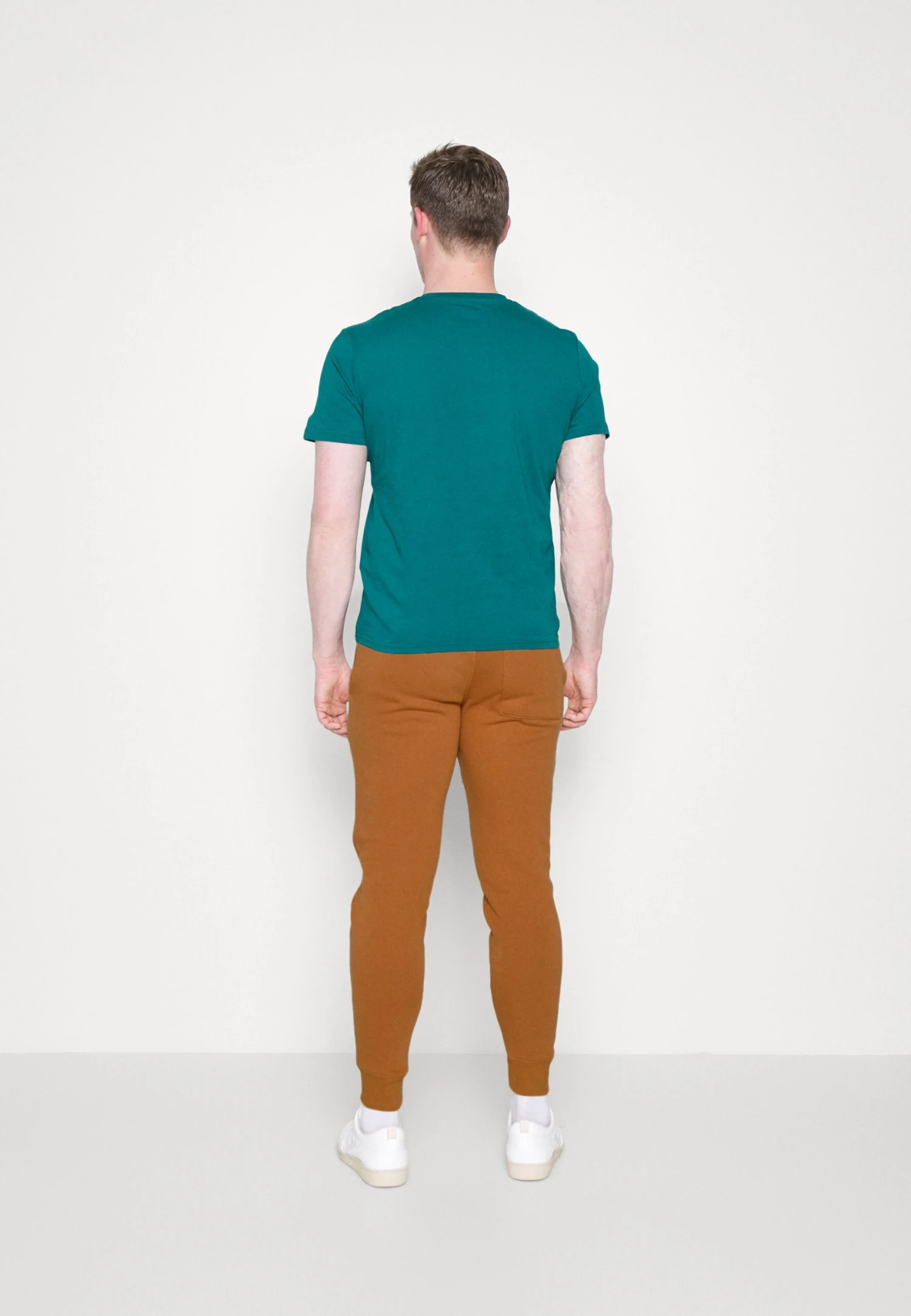 Pier One Tracksuit Bottoms - Camel 3 Pier One Tracksuit Bottoms - Camel - Image 3