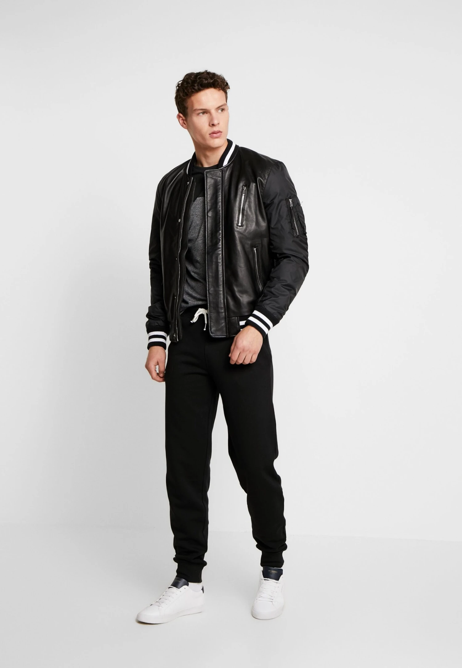 Pier One Tracksuit Bottoms - Black 2 Pier One Tracksuit Bottoms - Black - Image 2