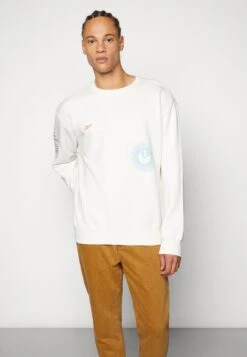 Reebok Classic Crew Unisex- Sweatshirt - Chalk 9 Reebok Classic Crew Unisex- Sweatshirt - Chalk -Clothing Sale Store efed2097742f45a096677122405b10c4