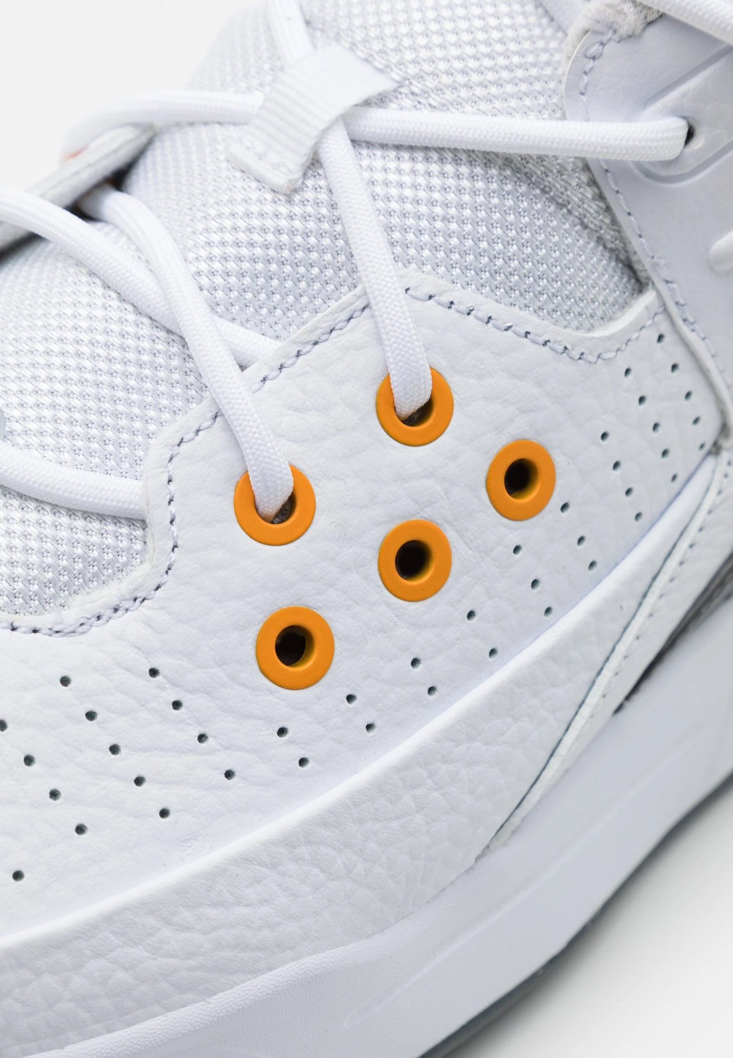 Jordan Max Aura 5 - High-Top Trainers - White/Vivid Orange/Cardinal Red/Light Graphite 6 Jordan Max Aura 5 - High-Top Trainers - White/Vivid Orange/Cardinal Red/Light Graphite - Image 6