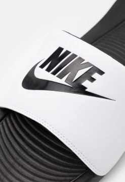 Nike Sportswear Victori One Slide - Mules - Black/White -Clothing Sale Store f6f637e52ab5463ea14f0cc3c2b81957