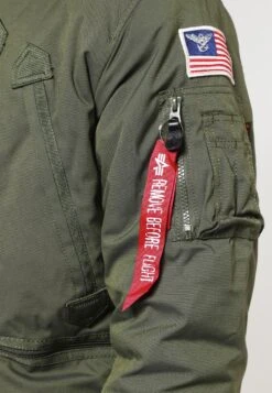 Alpha Industries Parka - Dark Green -Clothing Sale Store fb3d0b588562425b9283a7040441a710