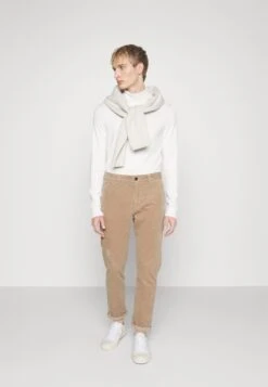 Lindbergh Mélange Roll Neck- Jumper - Off White 11 Lindbergh Mélange Roll Neck- Jumper - Off White -Clothing Sale Store fc1c14a37e1c4c37b4b1fef727a67081